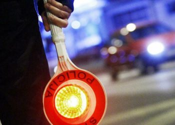 Nijemac u Petrčanima pokušao podmititi zadarske policajce, na kraju završio u pritvoru!