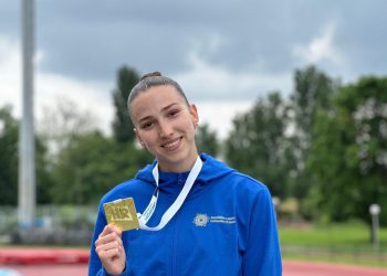 Nika Tomić, studentica Odjela za informacijske znanosti i tehnologije, osvojila prvo mjesto i zlatnu medalju u utrci na 100 metara