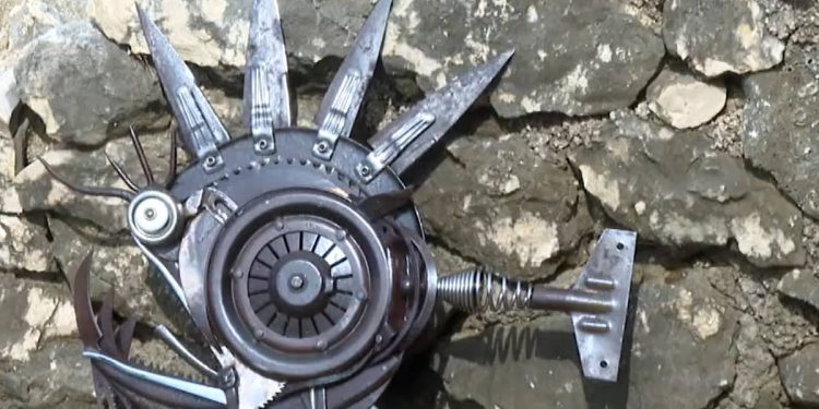 Niko iz Kožina kraj Zadra od starog metala stvara prekrasni odraz morskog svijeta!