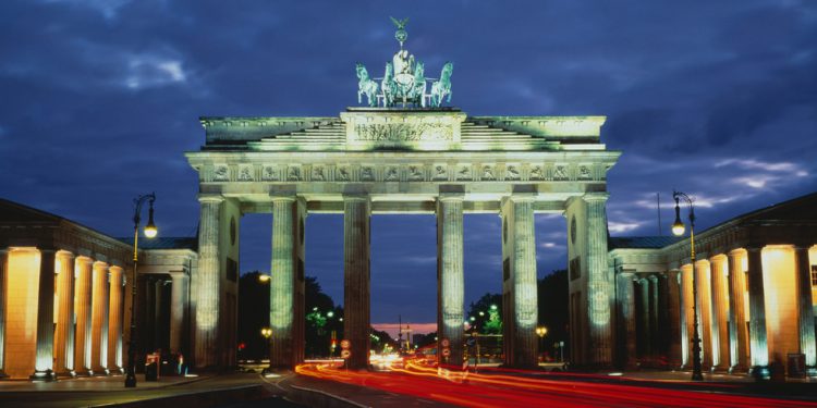 Njemačka ‘klizanje prema dolje do urušavanja’ – Lavrov – RT World News