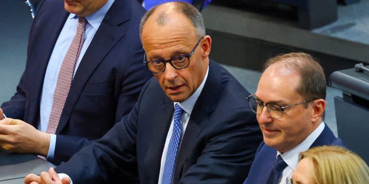 Njemačka podiže ograničenja u Ukrajinskom oružju, omogućujući udare u Rusiju