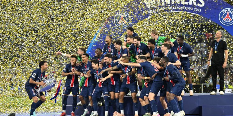 Nogometni navijači pobune nakon PSG Victory (Videos) – RT Sport News