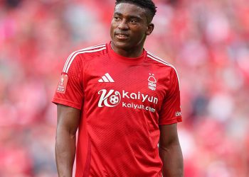 Nottingham Forest Boss Nuno Espirito Santo daje ažuriranje zdravlja o Taiwo Awoniyi nakon što je napadač stavljen u induciranu komu s ozljedom horora