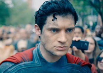 Nova prikolica Superman izrezuje zapaženi trenutak od prvog teasera