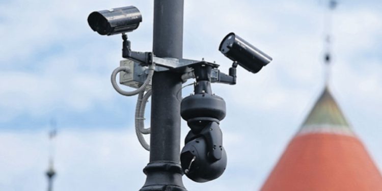 Novi sigurnosni propisi: Država traži pristup izvornom kodu nadzornih kamera