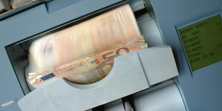 Od ponedjeljka građani mogu upisivati nove trezorce