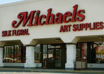 Oglašavanje Michaels Craft Store -a ne pokazuje milost za Joann Cloures