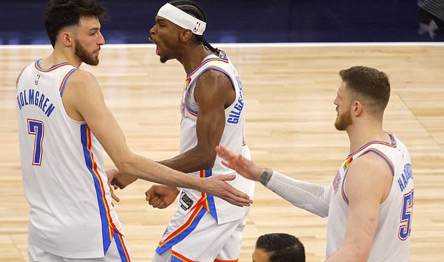 Oklahoma City Thunder gurnuti Minnesota Timberwolves do ruba eliminacije kontroverznom igrom 4 završetak