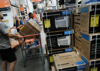 Okrutno ljeto: Očekuje se da će troškovi AC-a naglo skočiti na 12-godišnju diljem SAD-a