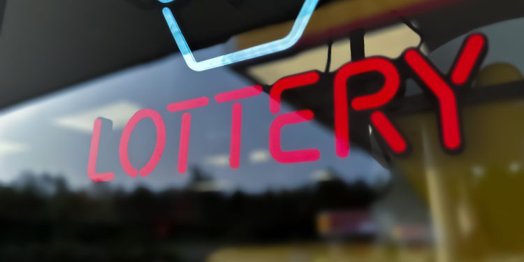 Omiljena lutrijska karta Bitcoin Traders za prvu polovicu godine – BTC poziv od 300 tisuća dolara