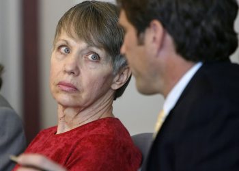 Otmica Elizabeth Smart, 79, uhićena zbog kršenja pravila o seksualnim prekršiteljima posjetom parkovima