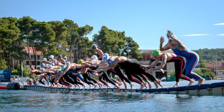 Otvoreno 21. Europsko prvenstvo u daljinskom plivanju – Prvi dan natjecanja donio pobjedu Viktorie Mihalyvari Farkas