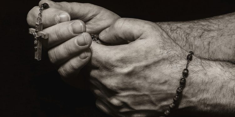 Ova kratka molitva mijenja tvoj život: Traje pet sekundi