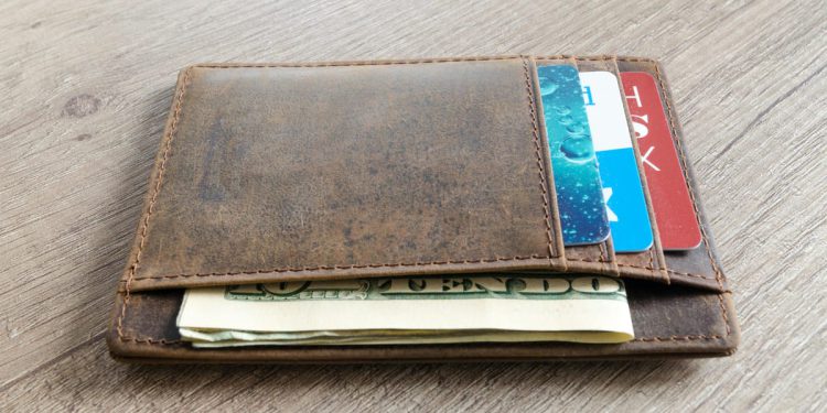 POŠTENJE U SPLITU Turisti pronašli novčanik i skupa s jednom Splićankom učinili dobro djelo!