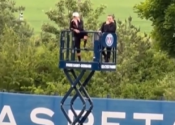 PSG, Luis Enrique razmišlja o Inter … iznad dizalice! Video trening