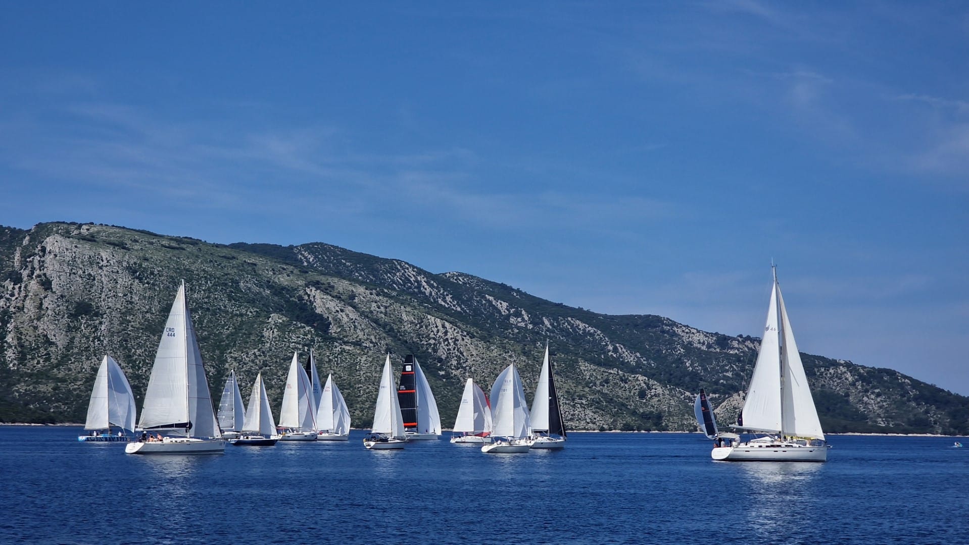 Stari Grad ispratio „Paišku“ prema Splitu