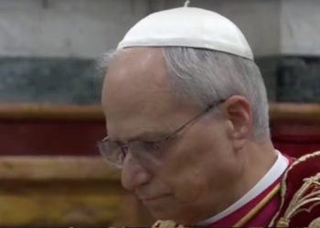 Papa Lav XIV potresao vjernike porukom s groba svetog Pavla: ‘Spasenje nije čarolija’