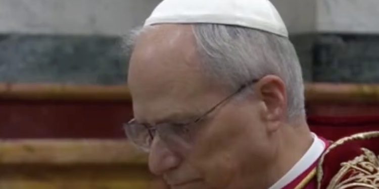 Papa Lav XIV potresao vjernike porukom s groba svetog Pavla: ‘Spasenje nije čarolija’