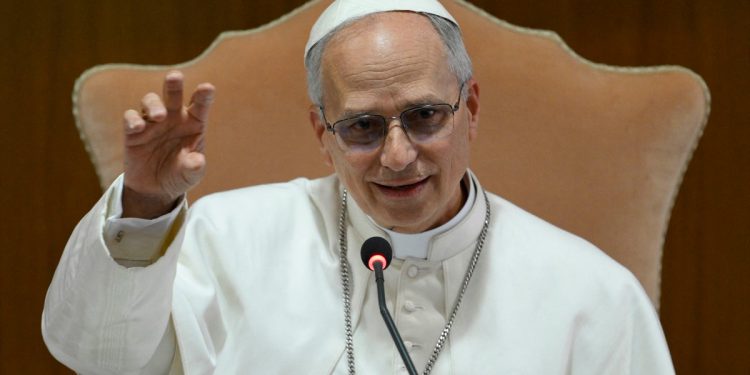 Papa Leo XIV govori protiv AI: ‘Izazov ljudskog dostojanstva, pravde i rada’