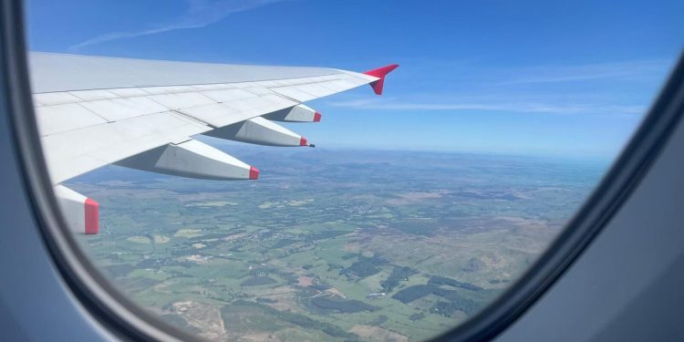 Par je isprobao na Novom Zelandu nakon što je pobjegao na letu poslovne klase nakon prijevare u iznosu od 2 milijuna dolara