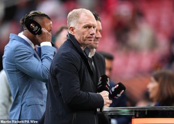 Paul Scholes objašnjava zašto je ‘razumio’ Liverpoolove obožavatelje koji su plakirali Trent Alexander-Arnolda