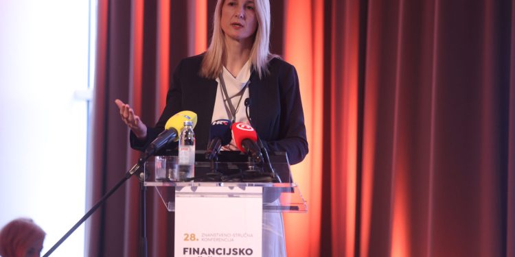 Perko: Bez analize, nije mudro srljati ka uspostavi nacionalne bankomatske mreže