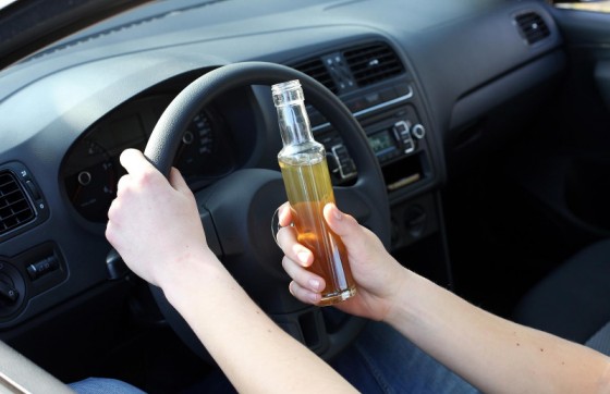 Pijani vozač (74) skrivio nesreću, vozačka mu oduzeta zbog brojnih prekršaja