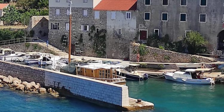 Plaćat ćemo paušal koji možete iskoristiti za obnavljanje otočke infrastrukture