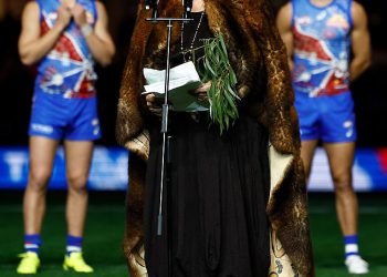 Počast Adamu Selwoodu u Welcome to Country Sparks Eastge Online