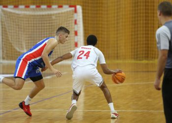 Pogodio je 10 od 11 iz igre. Ukupno pet dvoznamenkastih u napadu Dubrovnika, koji prati finalnu seriju za prvaka Prve lige