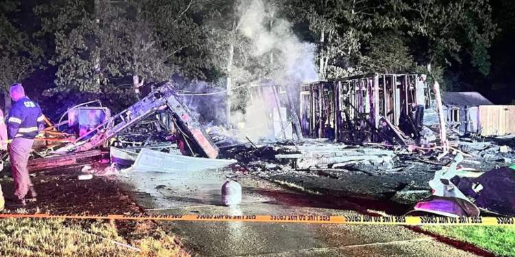 Policija kaže da je požar u New Jersey Houseu koji je ubijen dva nije slučajno