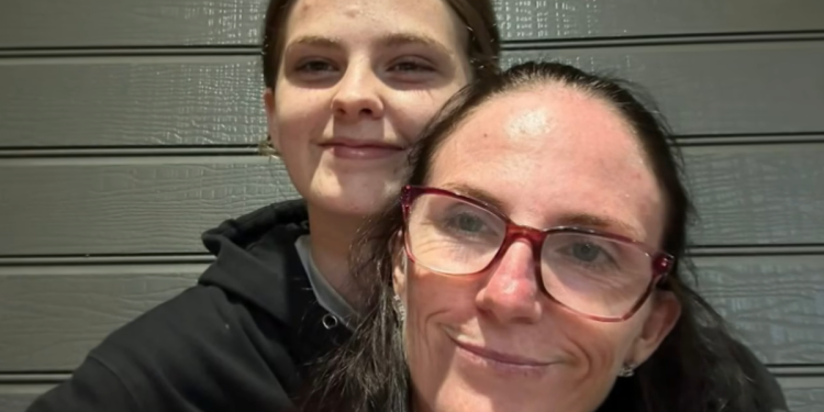 Potraga za Phoebe Bishop ulazi u 10. dan dok policijski psi i spasilački helikopter traže nestalog tinejdžera