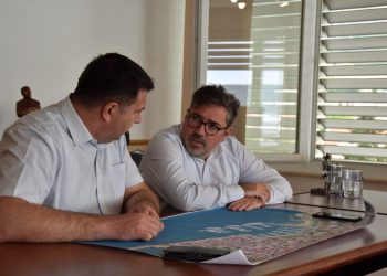 Predstavljeni planovi za novu komunalnu luku u Kaštel Sućurcu i sanaciju obale u Novom i Kambelovcu