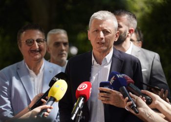 Prkić: Zašto nam je javni gradski prijevoz loš?