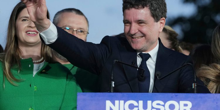 Pro-EU Centrist osvaja napetu predsjedničku utrku Rumunjske nad napornim nacionalističkim nacionalistima