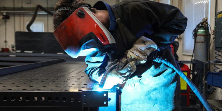 Proizvođačke cijene u europskoj industriji oštro pale u ožujku, najsnažniji rast zabilježila Bugarska