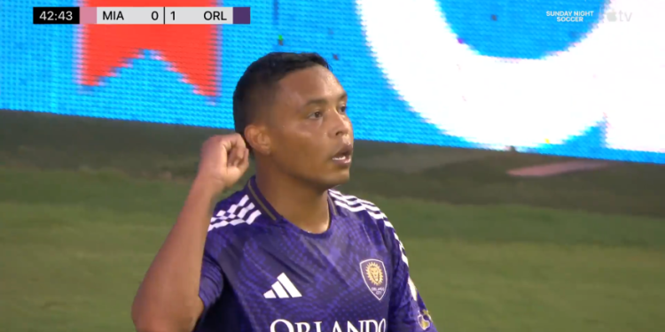 Provjerite u letu i ciljeve na asistenciju … golmana!