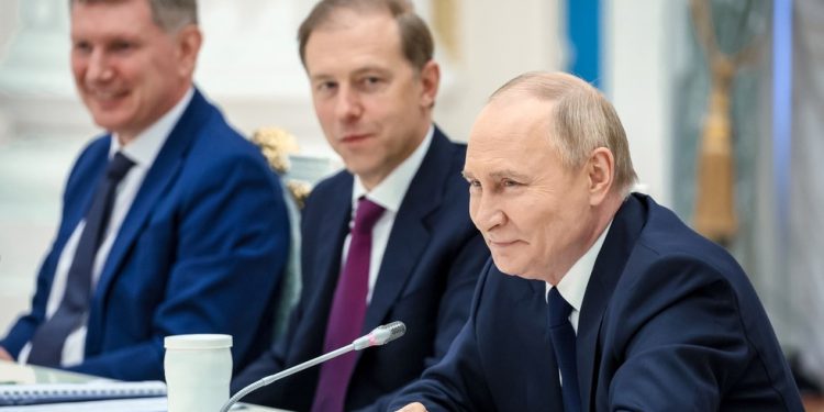 Putin pozdravlja ekonomski rast Rusije – RT Business News