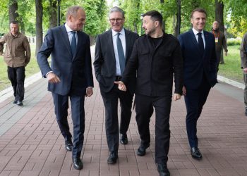 Putin ‘pozvao je’ Starmer, Trump i europski čelnici da se slože s prekidom vatre – ili se suoče s ‘masovnim’ sankcijama