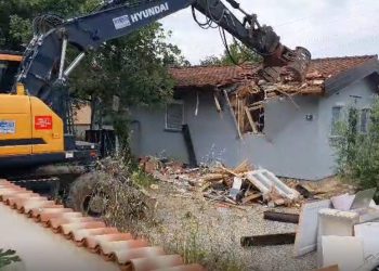 RAVNANJE PO ISTRI Nastavlja se rušenje ilegalnih objekata