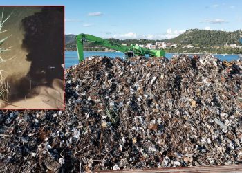 RUŽNE SCENE IZ PLOČA: “Brda željeza se gomilaju, a u more cure motorna ulja i opasne tekućine”