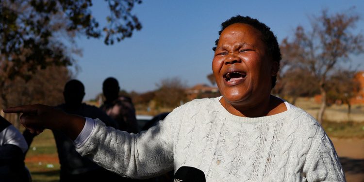 Radnici Sibanye počinju se pojavljivati ​​nakon nesreće u južnoafričkom rudniku zlata