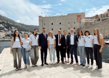 Raznolikost doista obogaćuje: Volonterka Ella iz Studentskog centra unosi pozitivnu energiju, toplinu i predanost