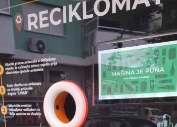 Reciklomati danima prepuni, odvoz otpada poskupio – mostarska stvarnost u jednoj slici