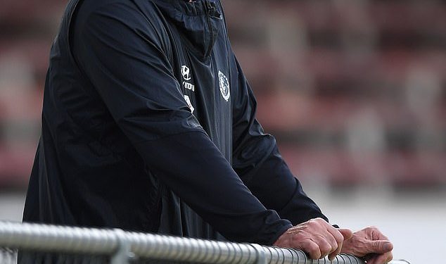 Robert Walls AFL: Aussie Sport bačen u tugu smrti premijernih osvajanja legende Footyja nakon hrabre bitke s rijetkom bolešću