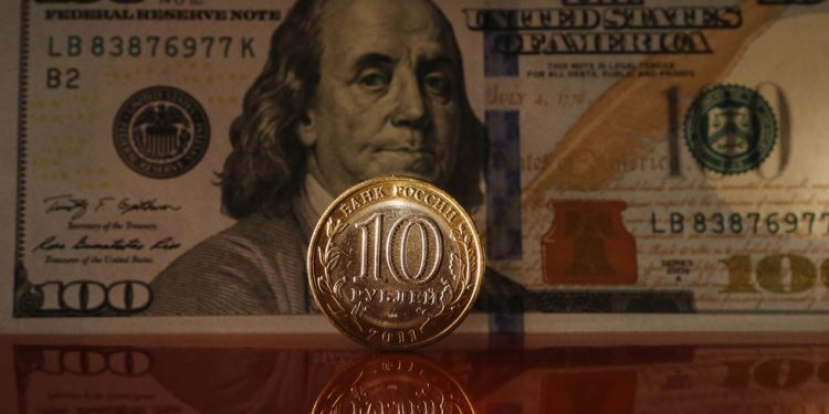Ruble se jača na dvogodišnji maksimum u odnosu na američki dolar-RT Business News
