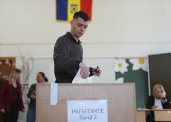 Rumunjska ima glasovanje u reruniju predsjedničkih izbora – RT World News