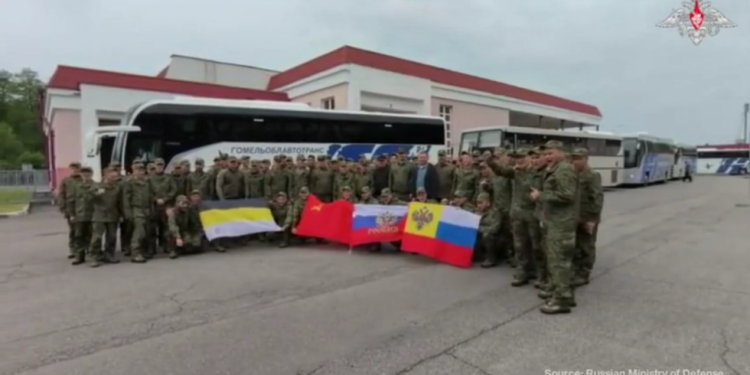 Rusija i Ukrajina dovršavaju najveću zamjenu zarobljenika ikad – RT Rusija i bivši Sovjetski Savez