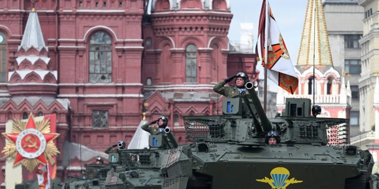 Russia’s parade weaponry explained — RT Russia & Former Soviet Union