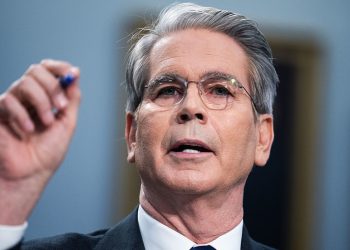 SAD bi se mogli suočiti s neplaćanjem do kolovoza – šef riznice – RT Business News